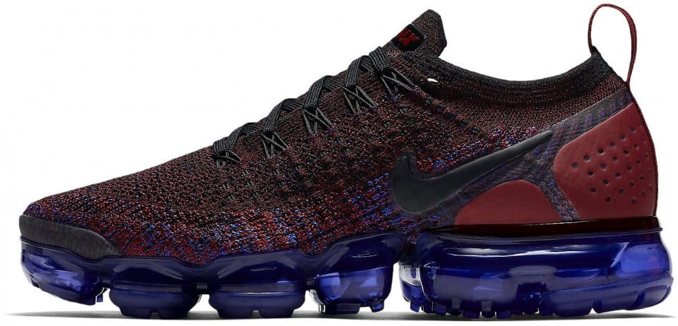 Black vapormax 2 on sale