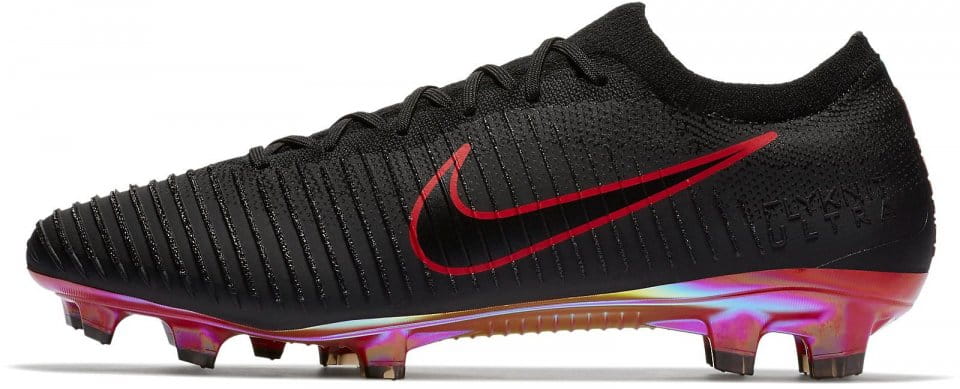 nike flyknit football cleats