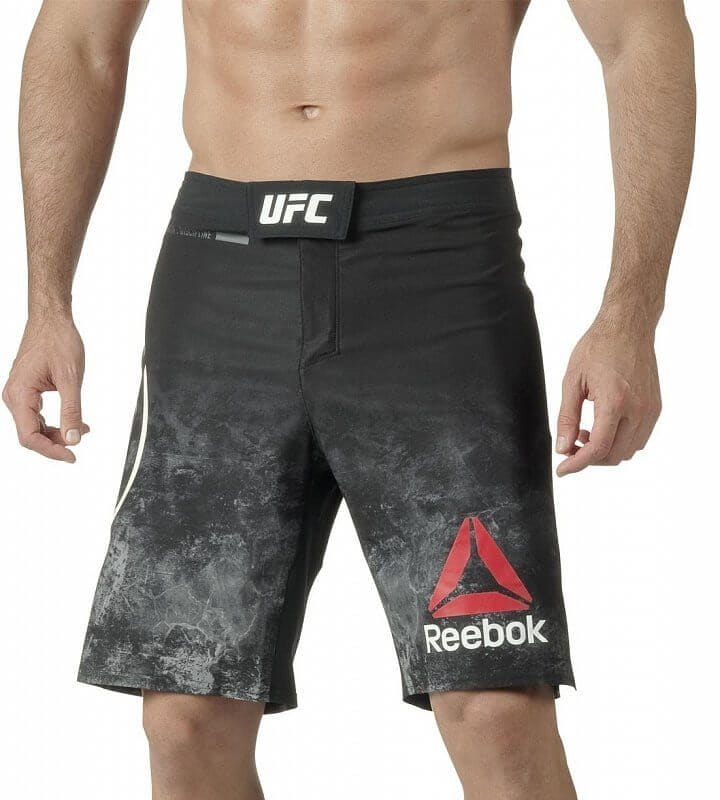 Pantalon fashion corto ufc reebok