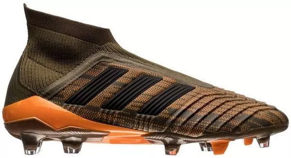 Botas de fútbol adidas PREDATOR 18+ FG