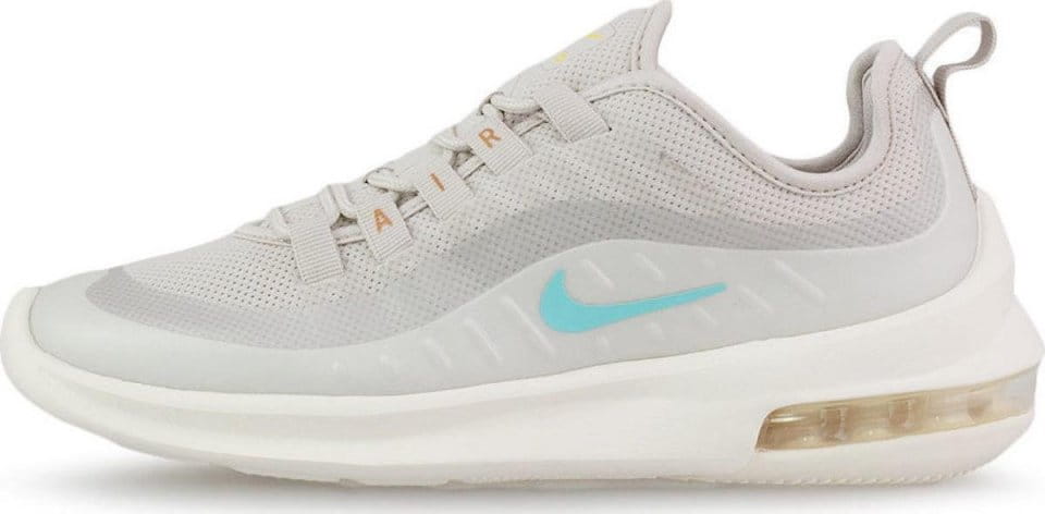 women's air max axis running shoe