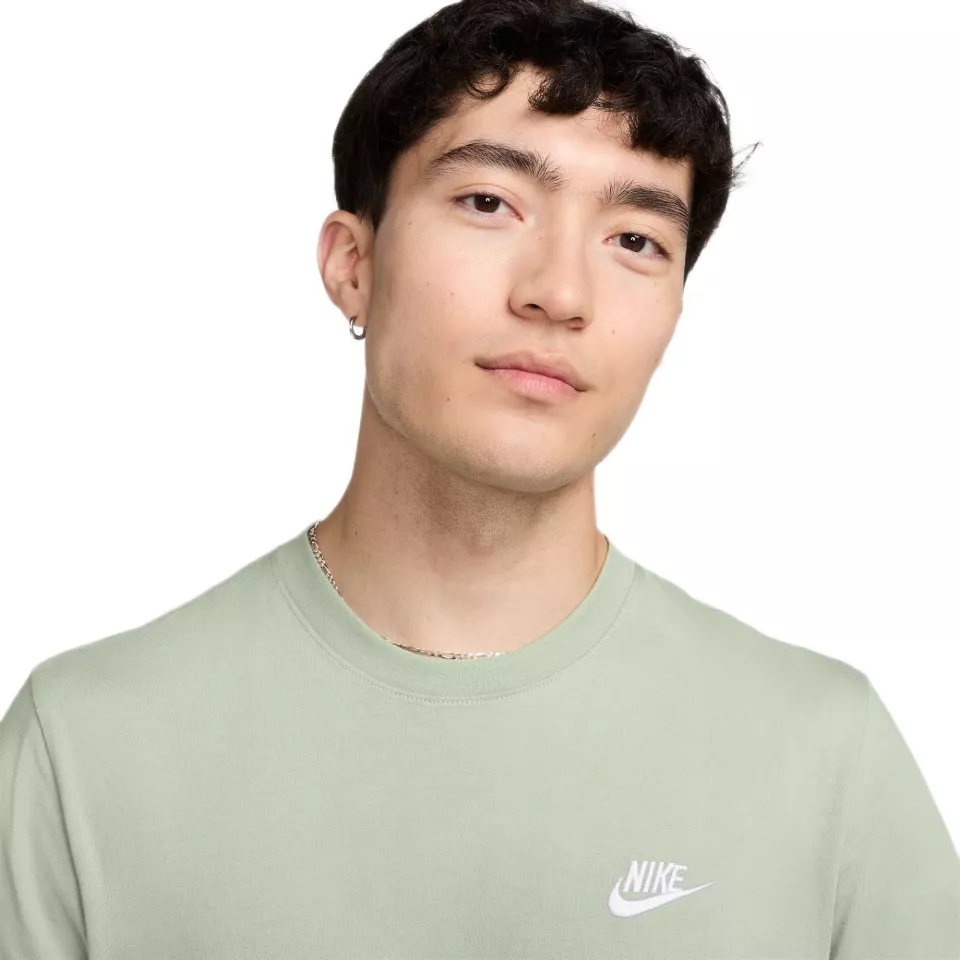 Nike Sportwear Club T-Shirt