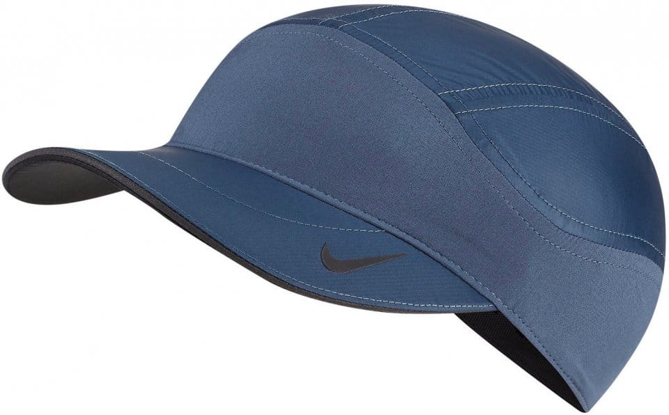 Nastavitelná běžecká kšiltovka Nike Tailwind