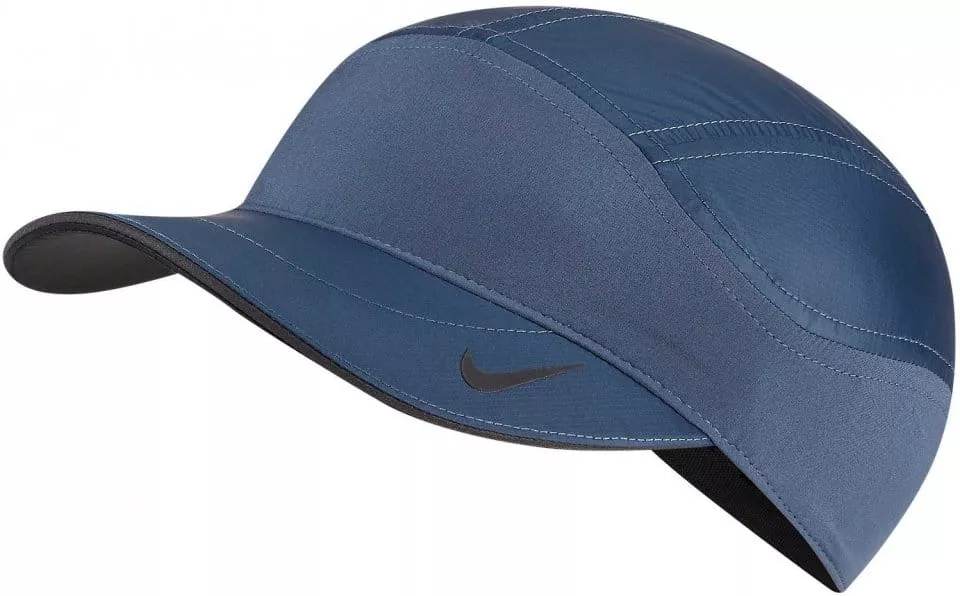 Nastavitelná běžecká kšiltovka Nike Tailwind