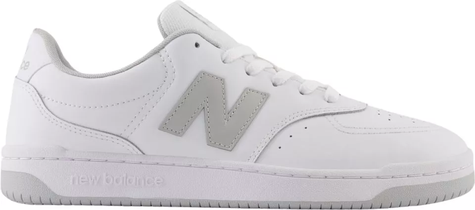 Обувки New Balance BB80
