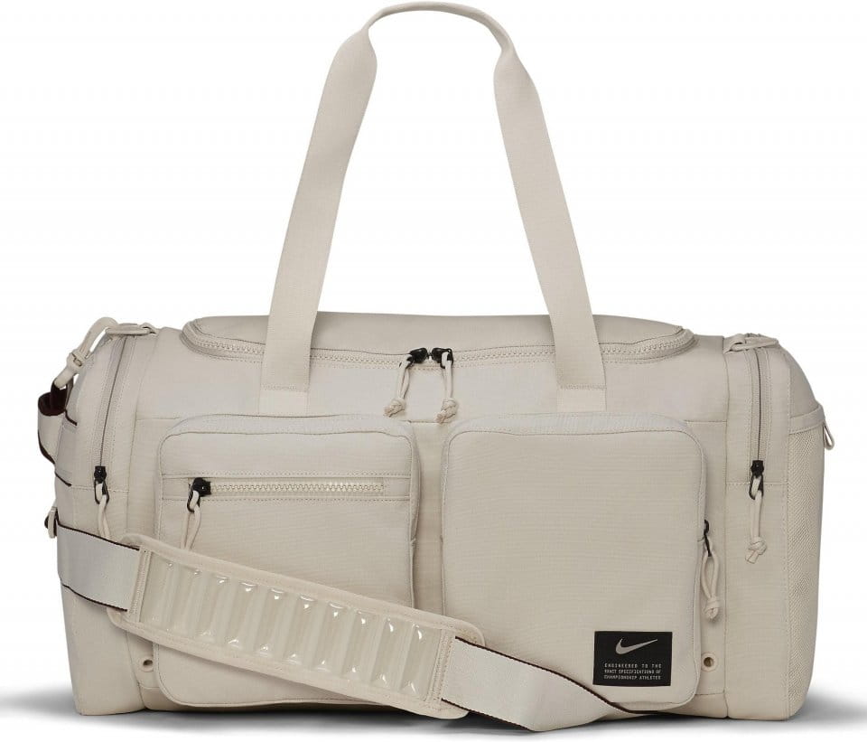 nike utility duffel ck2792