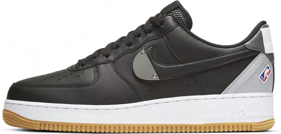 Zapatillas Nike AIR FORCE 1 07 LV8