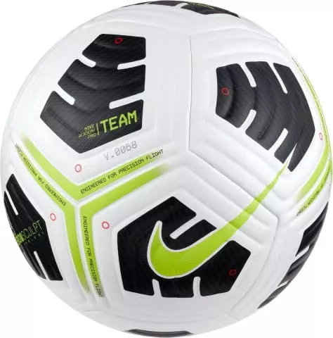 U NK Academy Pro BALL