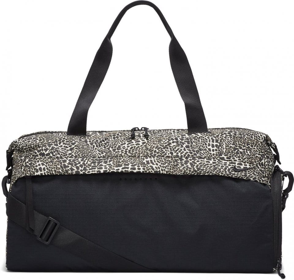 Kassi Nike W NK RADIATE CLUB -2.0 LPRD A