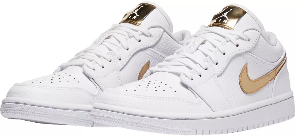 Incaltaminte WMNS AIR JORDAN 1 LOW SE_KICKZ