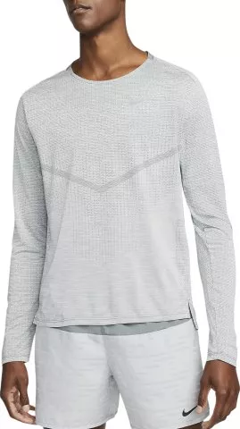 Dri-FIT ADV Techknit Ultra Men s Long-Sleeve Running Top