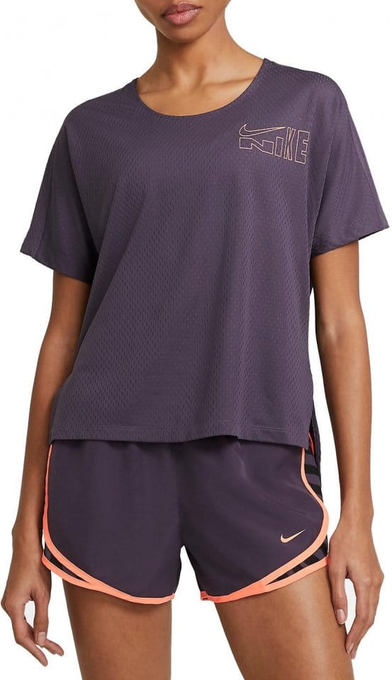 nike icon clash city sleek