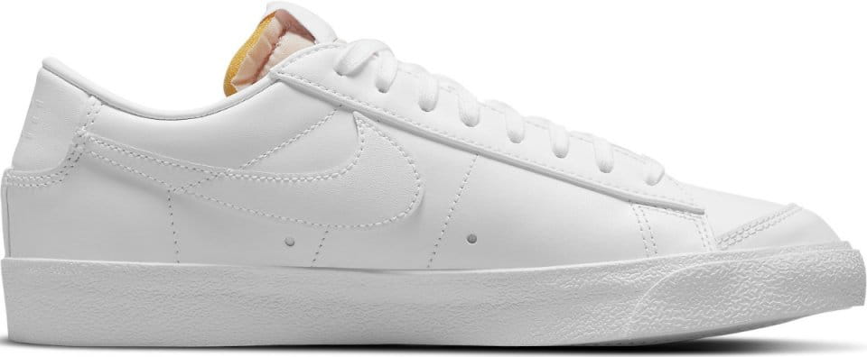Обувки Nike W BLAZER LOW 77