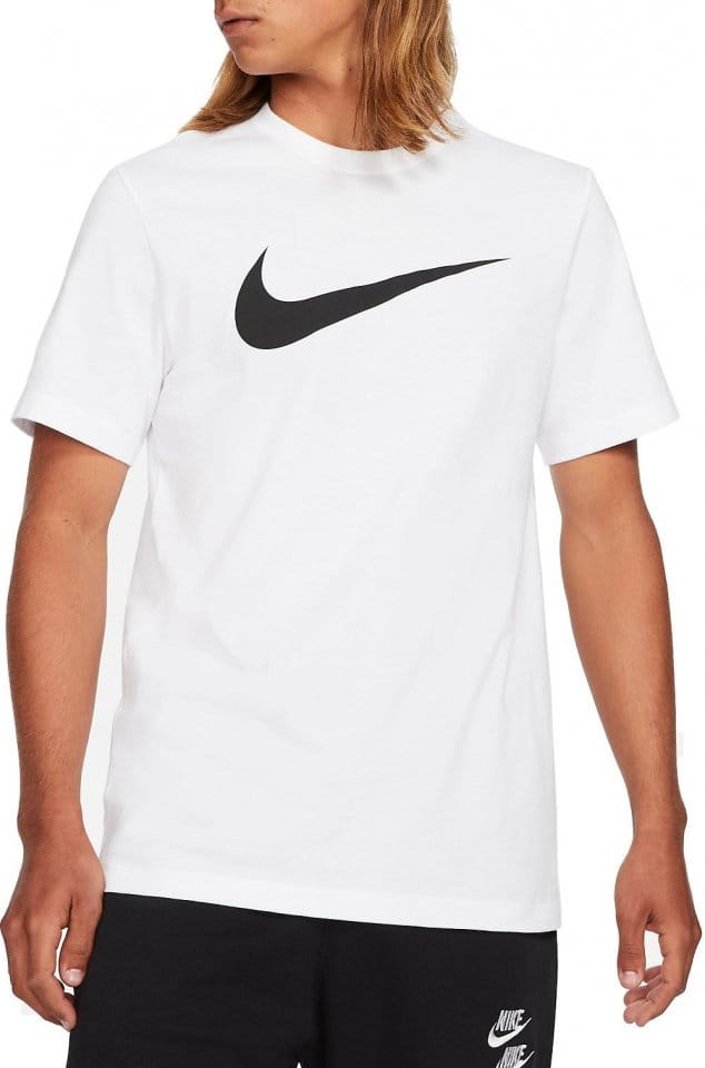 Nike Sportswear Swoosh