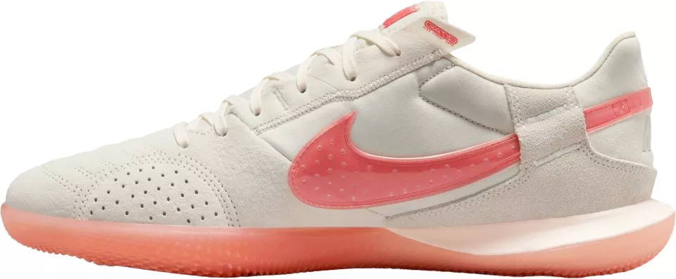 Sálovky Nike STREETGATO