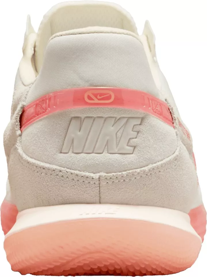 Sálovky Nike STREETGATO