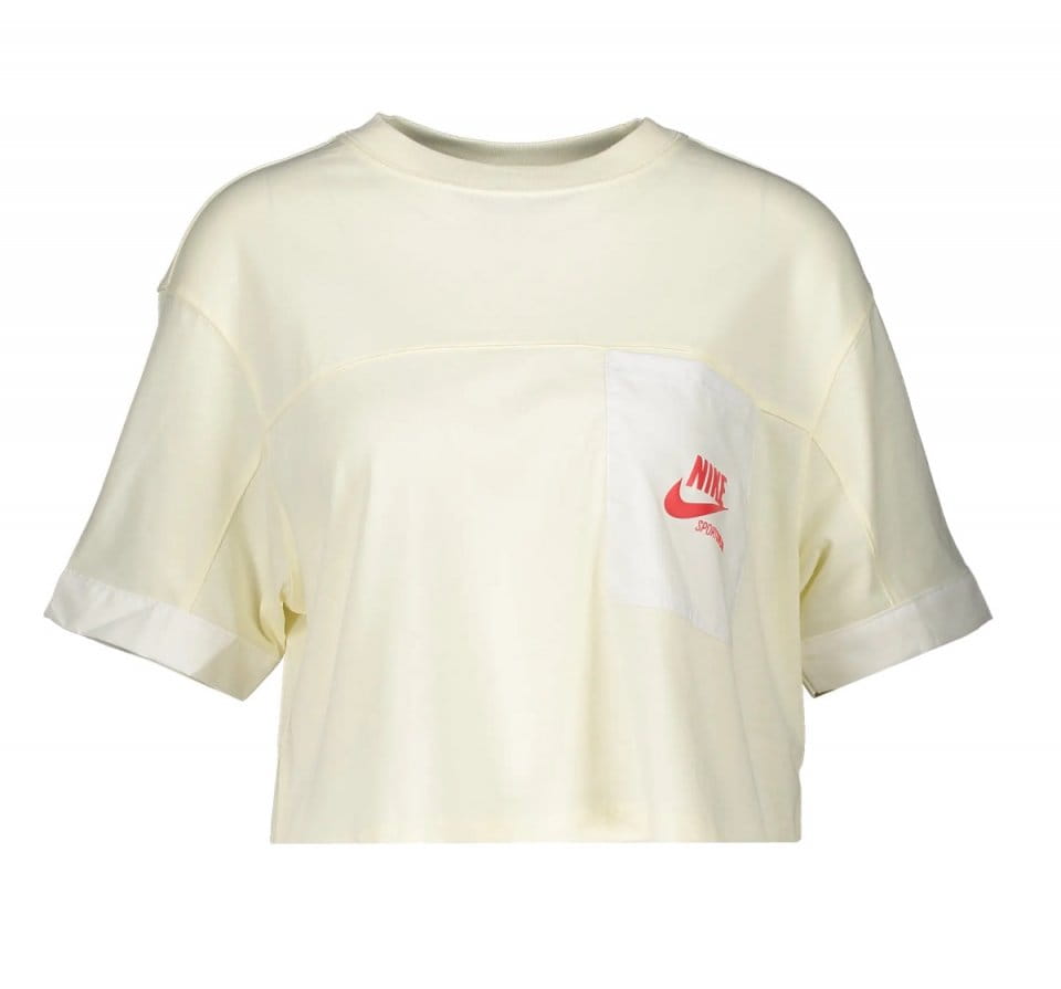 Nike sportswear heritage t shirt discount