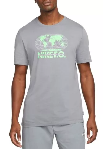 Nike room f c seasonal graphic t shirt 581550 dh3892 065 480