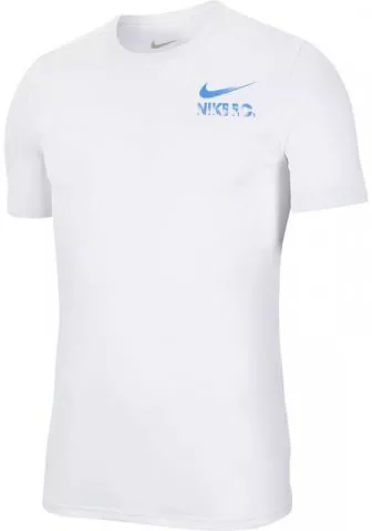 M NK FC SEASONAL GRPH HWT TEE