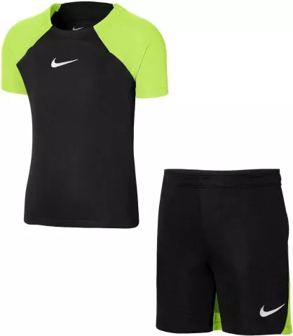 Academy Pro Training Kit (Little Kids)