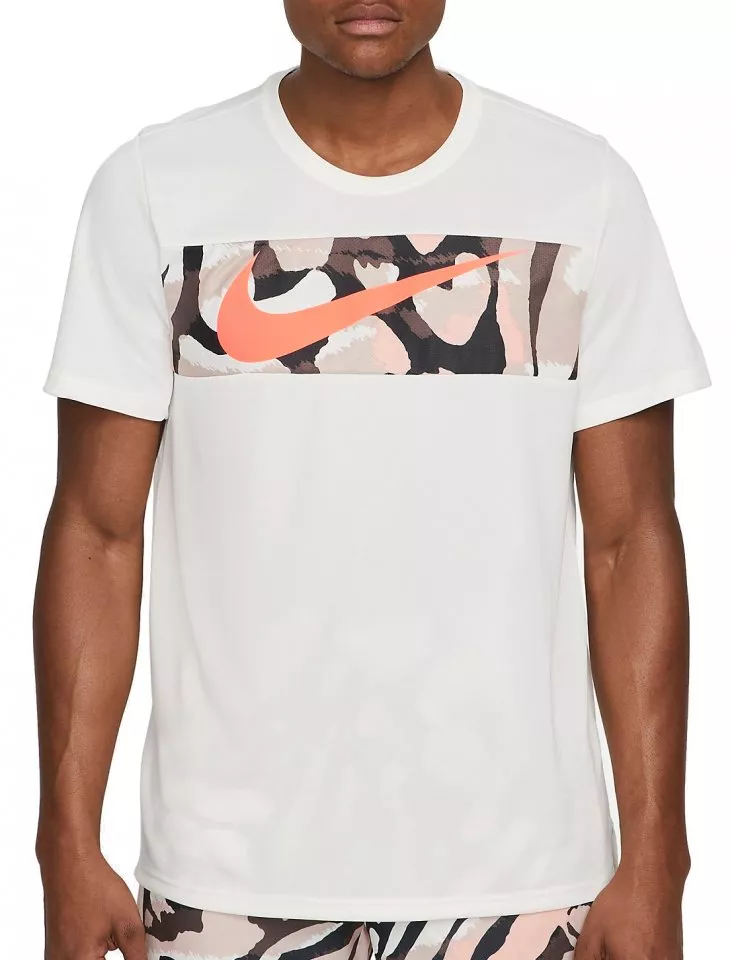 Тениска Nike Dri-FIT Sport Clash