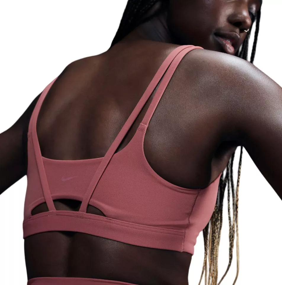 Dámská sportovní podprsenka s lehkou oporou Nike Zenvy Strappy