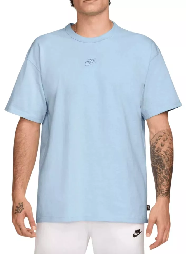 Nike Premium Essential T-Shirt