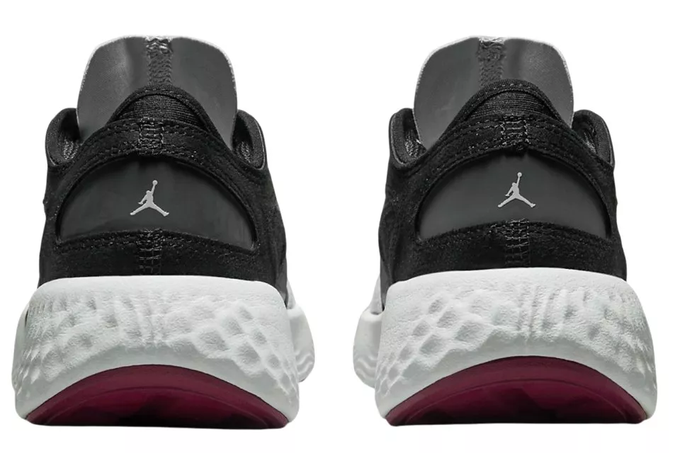 Basketbalové topánky Jordan Delta 3 Low kids
