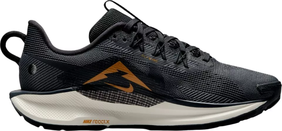 schoenen Nike Pegasus Trail 5