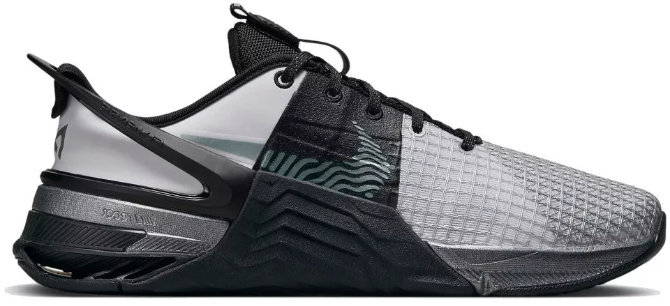 Fitness topánky Nike Metcon 8 FlyEase Premium