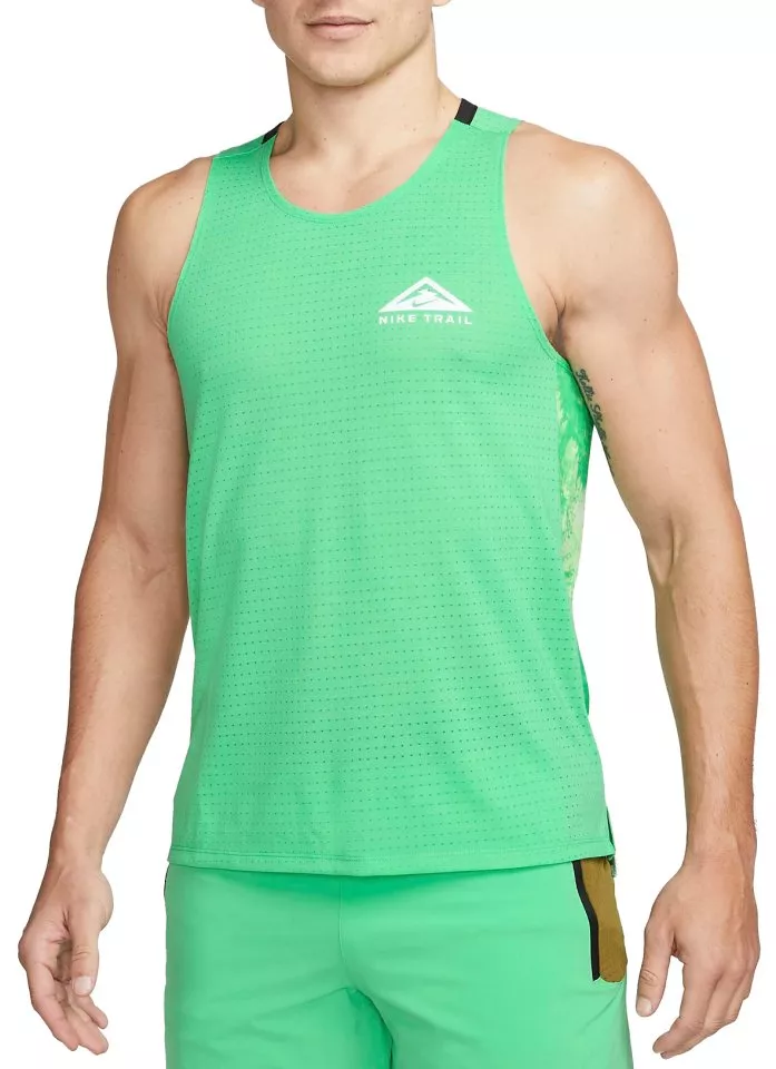 Pánské běžecké tílko Nike Dri-FIT Trail Solar Chase