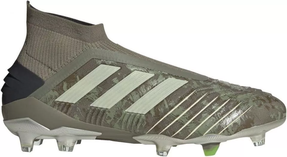 Football shoes adidas PREDATOR 19+ FG