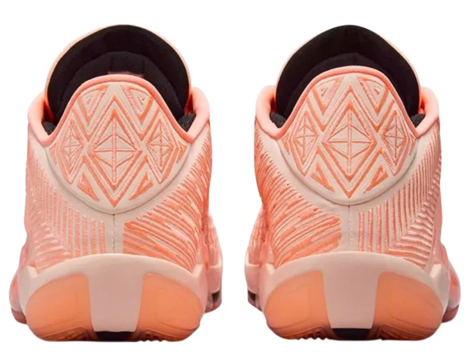 Košarkarski copati Nike AIR JORDAN XXXVIII LOW