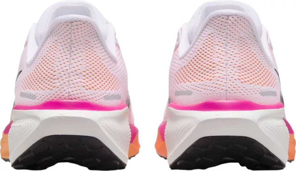 Tekaški copati Nike Pegasus 41