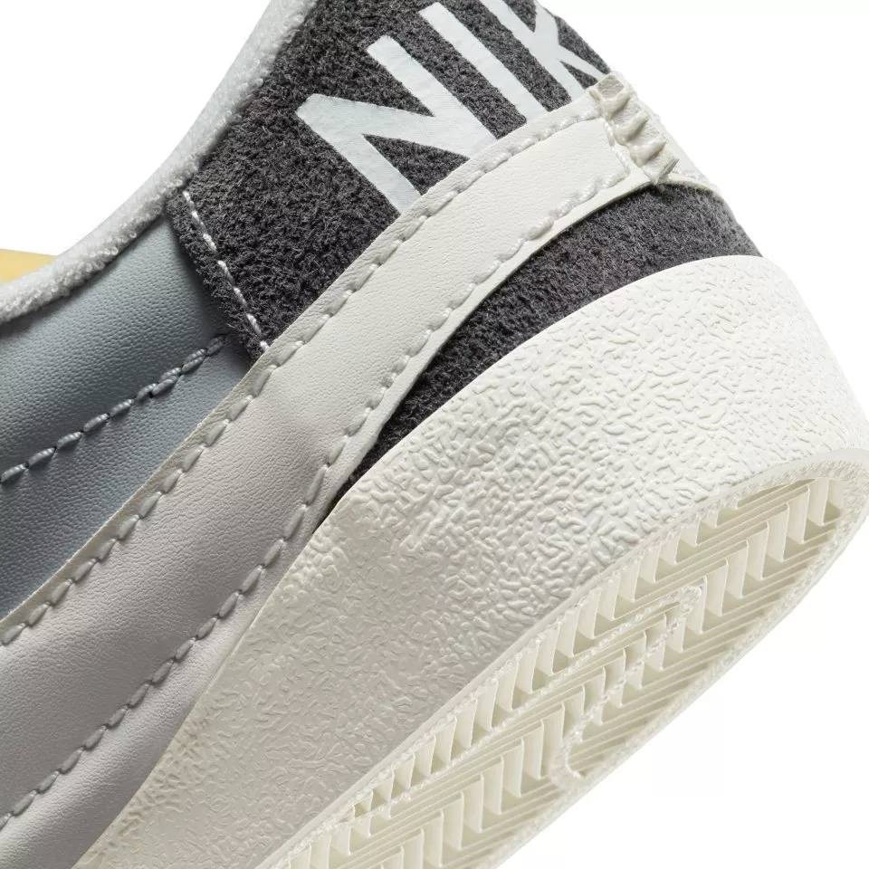Obuwie Nike Blazer Low 77 Jumbo SE