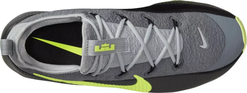Buty do koszykówki Nike Lebron TR 1 shoe