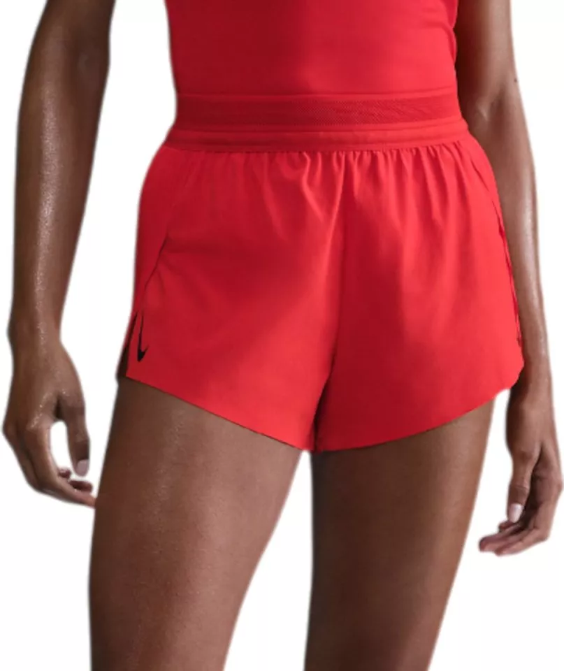 Dámské 8cm běžecké kraťasy Nike AeroSwift