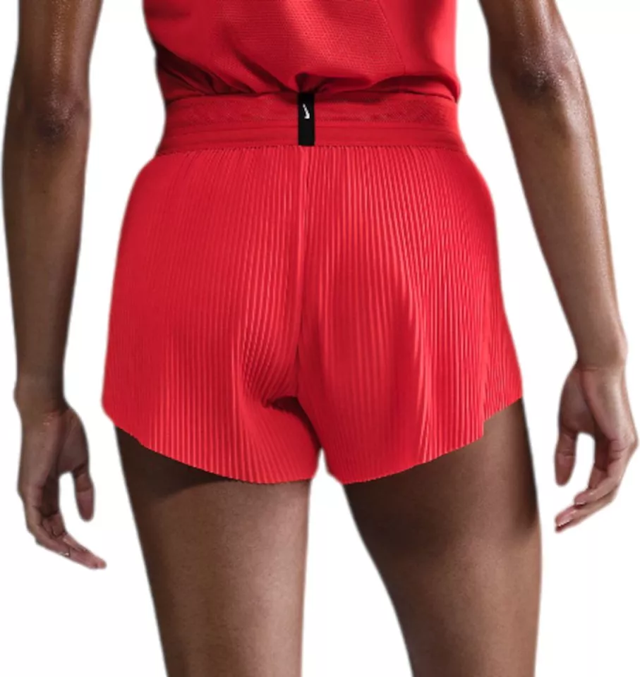Dámské 8cm běžecké kraťasy Nike AeroSwift