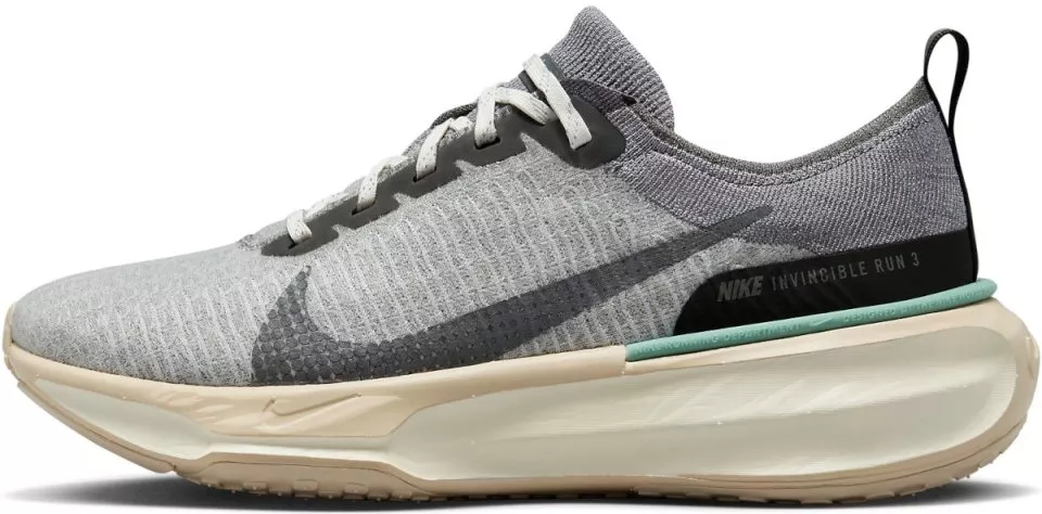 Bežecké topánky Nike Invincible 3