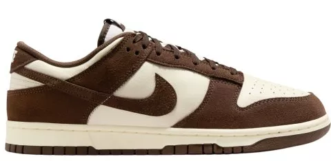 Dunk Low Retro SE Sneaker
