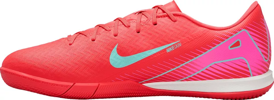 Nike ZOOM VAPOR 16 ACADEMY IC Beltéri focicipő
