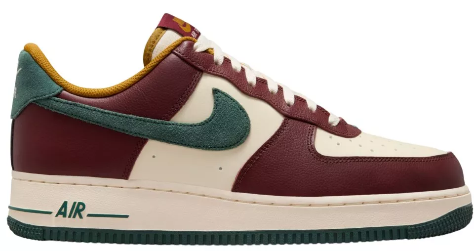 Obuv Nike Air Force 1 '07 LV8 Sneaker