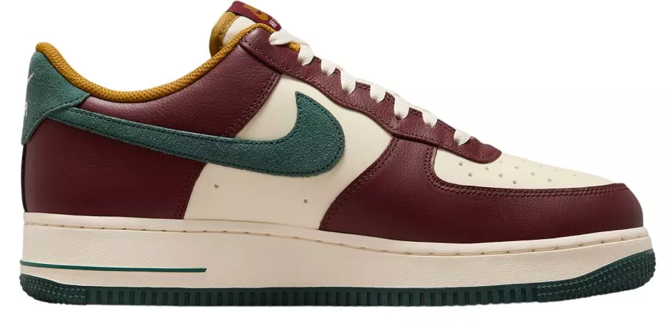 Obuv Nike Air Force 1 '07 LV8 Sneaker