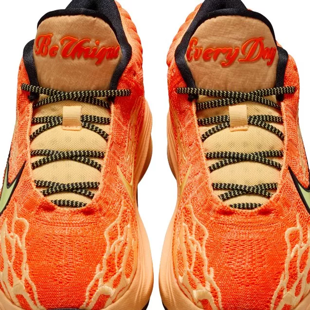 Ghete de baschet Nike G.T. Hustle 3 Shoe