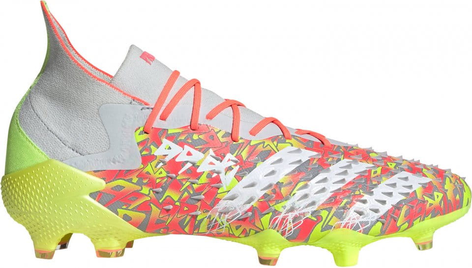 Botas de fútbol adidas PREDATOR FREAK FG