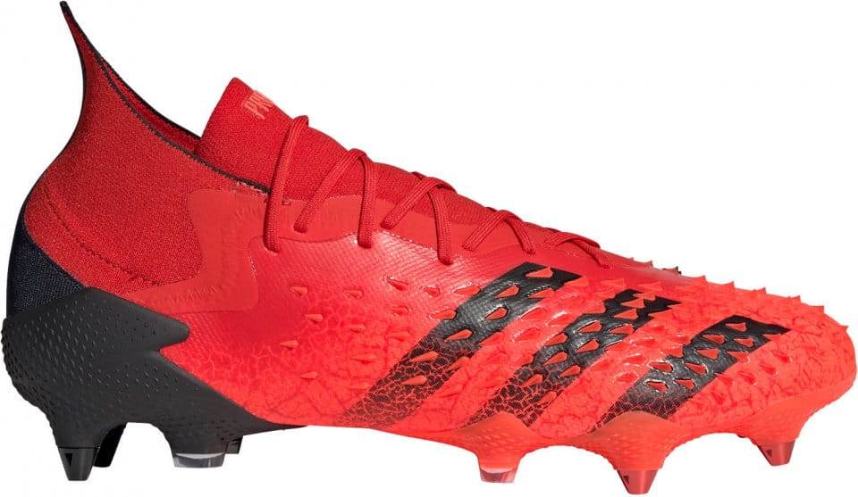 Kopačky adidas PREDATOR FREAK .1 SG