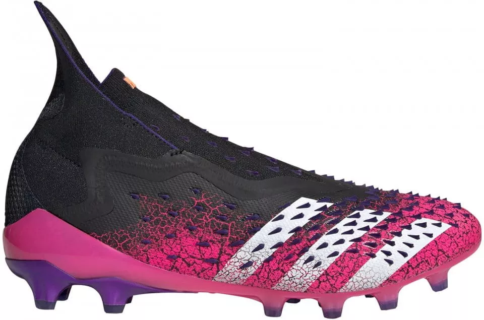 Fotbollsskor adidas PREDATOR FREAK + AG