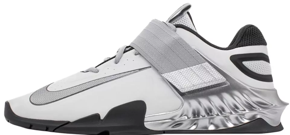 Fitness topánky Nike SAVALEOS SE Bianco Grigio