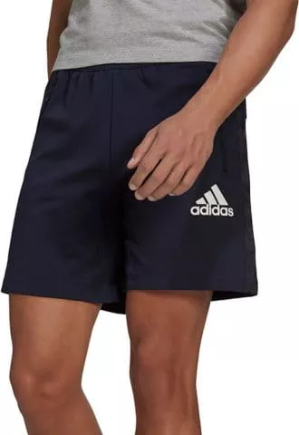 M MT SHORTS