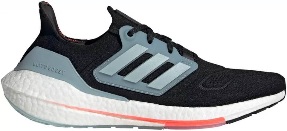 【adidas Running】ウルトラブースト 22 Cut in half: Adidas Ultraboost 22 Review | RunRepeat